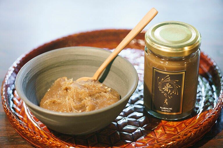 和栗×ミルクチョコレートの「和栗のコンフィチュール」1,900円。