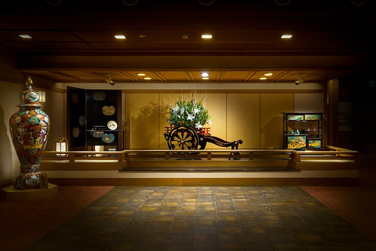 旬景浪漫 銀波荘［愛知／西浦温泉］ロビー正面より。