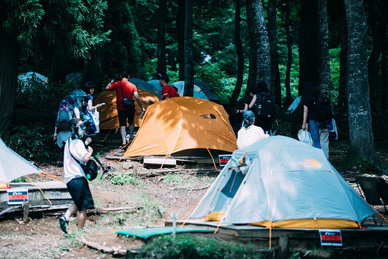 ザ・ノース・フェイスのテントとマットを無料で貸し出し。