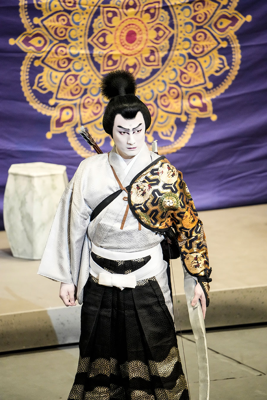令和5年11月歌舞伎座『マハーバーラタ戦記』阿龍樹雷王子=中村隼人（©松竹）