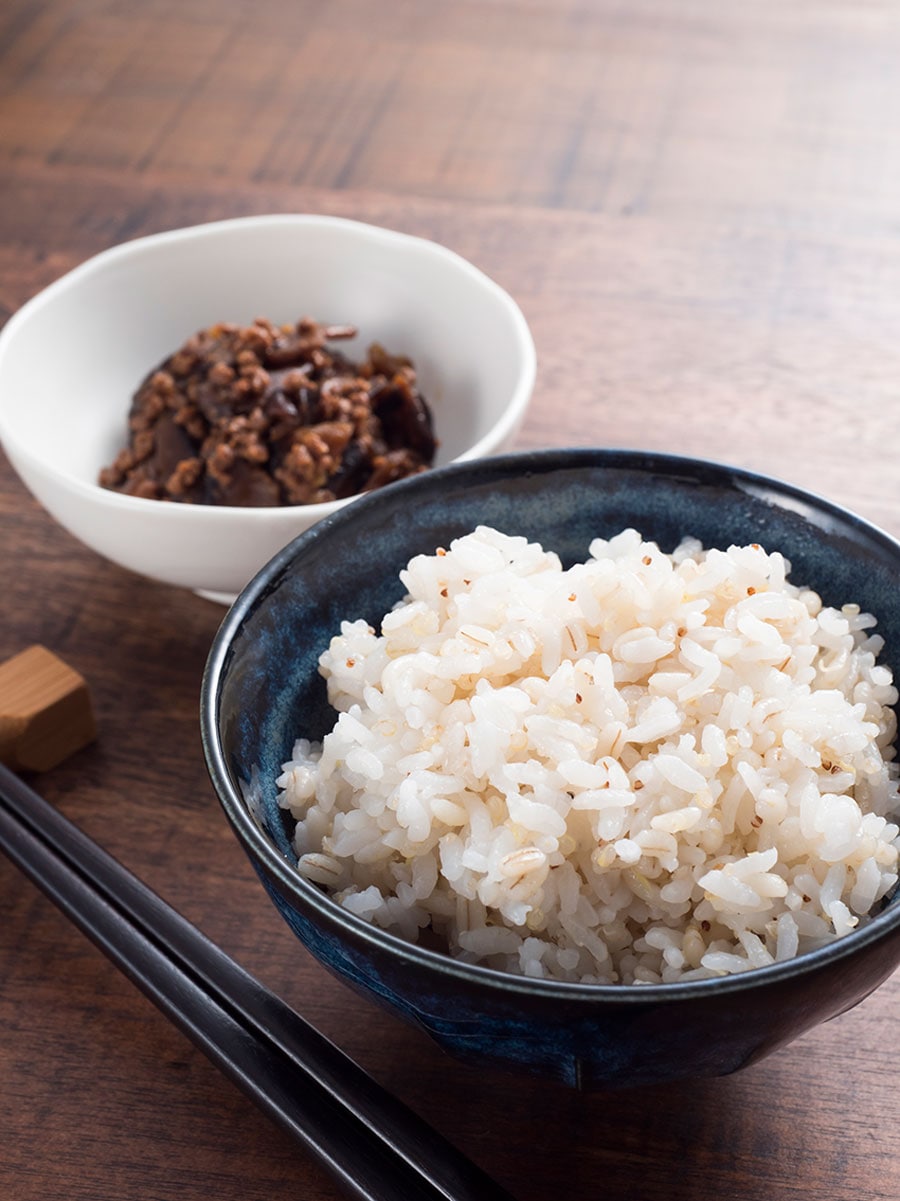 白米以外にも、玄米や雑穀米など、それぞれの炊き方にあった9種のヘルシーメニューを搭載。