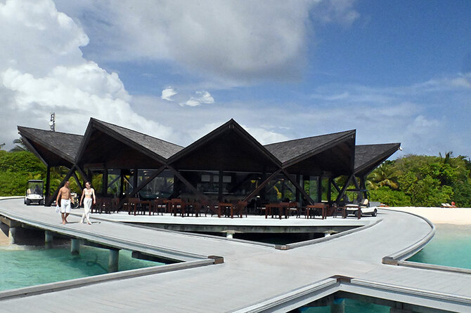 地元の言葉で“大きい魚”を意味する「ボドゥマス」。伝説に由来するネーミングです。