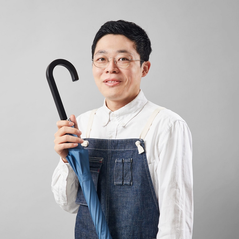 傘ソムリエの土屋博勇喜さん。