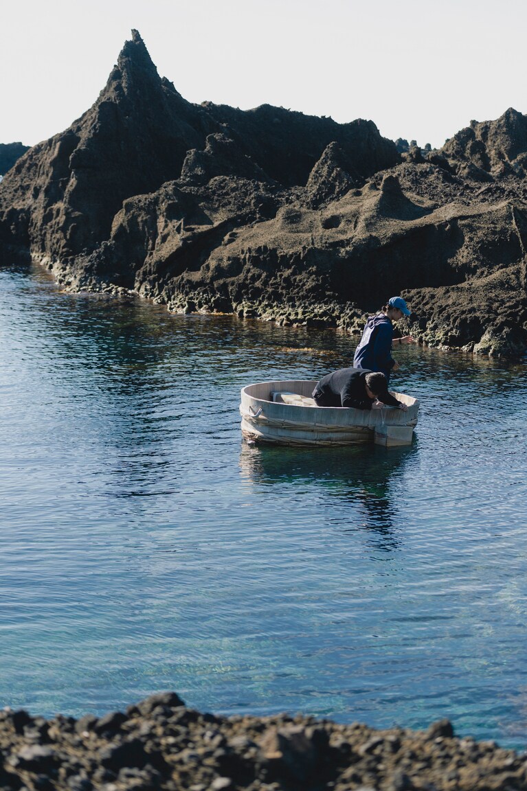 佐渡・宿根木に残る原風景に魅せられて。俳優・工藤阿須加さんと江戸時代にタイムスリップ【通いたくなる島、佐渡】