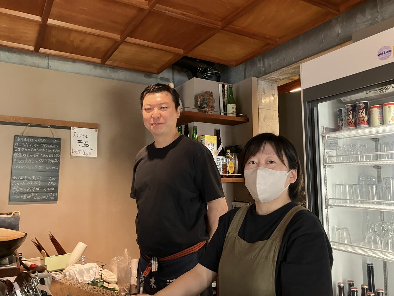 店主の立澤光太さんと奥様のいよりさん