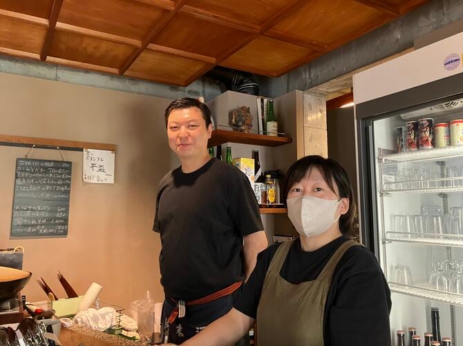 店主の立澤光太さんと奥様のいよりさん