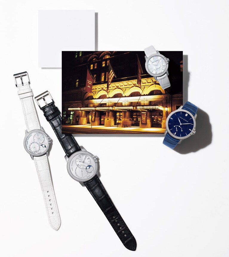 時計〈左列左〉「HW ミッドナイト・デイト ムーンフェイズ オートマティック 36mm」（WG×DIA、アリゲーターストラップ、自動巻、ケース径36mm）4,741,000円、〈左列右〉「HW ミッドナイト・デイト ムーンフェイズ オートマティック 42mm」（WG×DIA、アリゲーターストラップ、自動巻、ケース径42.5mm）4,950,000円、〈右列上〉「ＨＷ ミッドナイト・オートマティック 29mm」（WG×DIA、アリゲーターストラップ、自動巻、ケース径29mm）3,135,000円、〈右列下〉「HW ミッドナイト・レトログラード セコンド オートマティック39mm」（WG×DIA、アリゲーターストラップ、自動巻、ケース径39mm）5,016,000円／すべてハリー・ウィンストン（ハリー・ウィンストン クライアントインフォメーション）