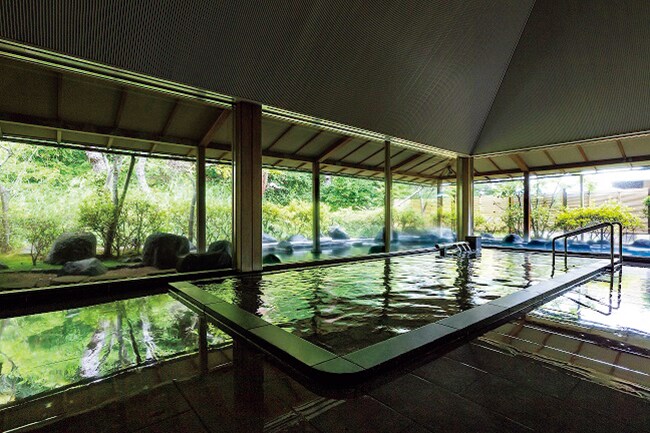 三養荘［静岡／伊豆長岡温泉］温泉大浴場 女性。