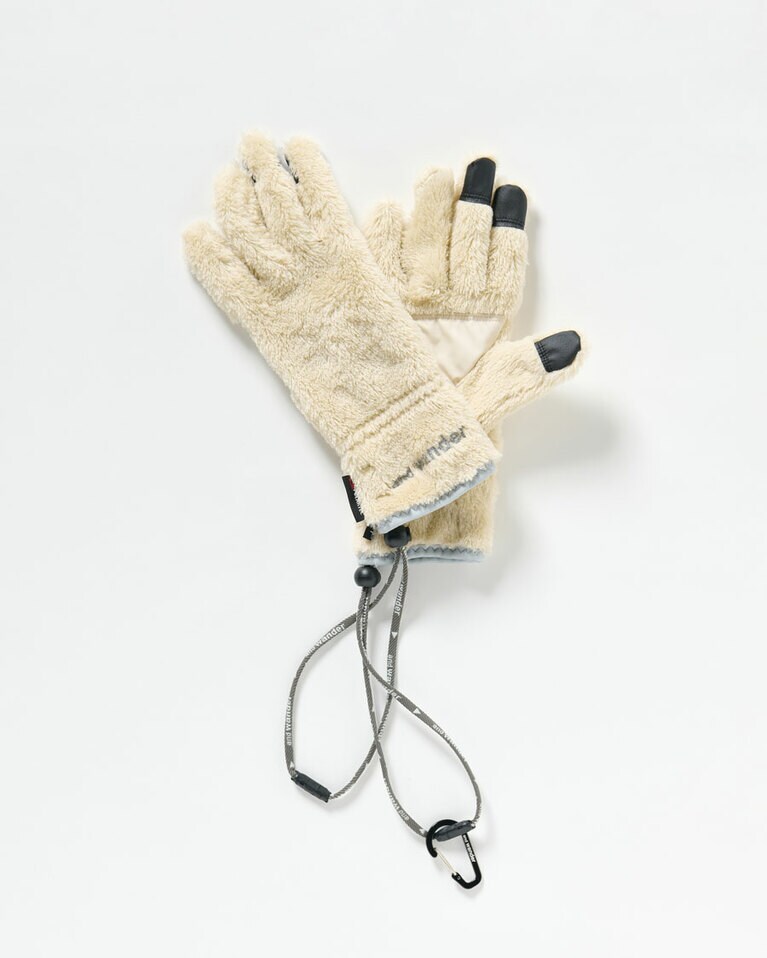 グローブ 14,300円／アンドワンダー
