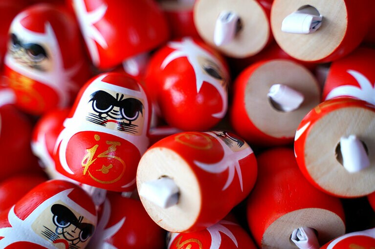 日御碕神社のだるまみくじ。©石橋優太