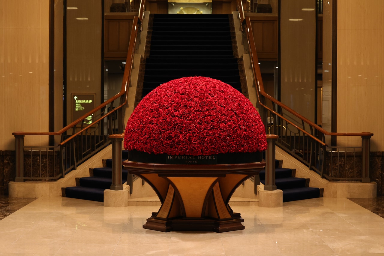 帝国ホテル 東京のロビー装花。