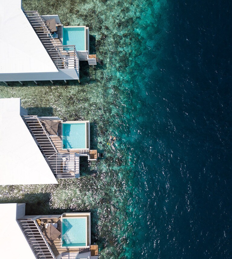 直線を生かしたミニマルなデザイン。