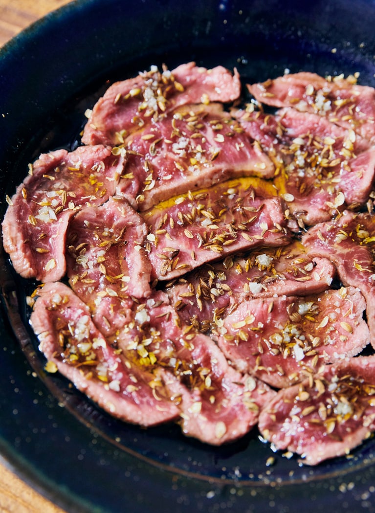 羊カルパッチョ」 1,500円。