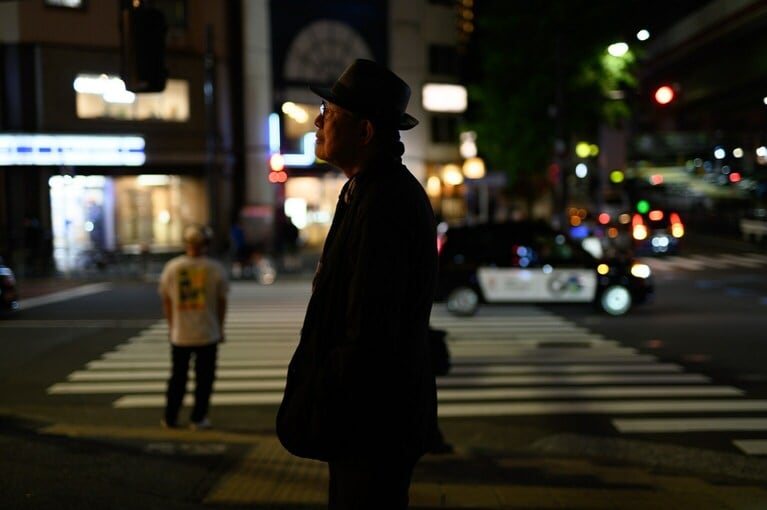 六本木の交差点で