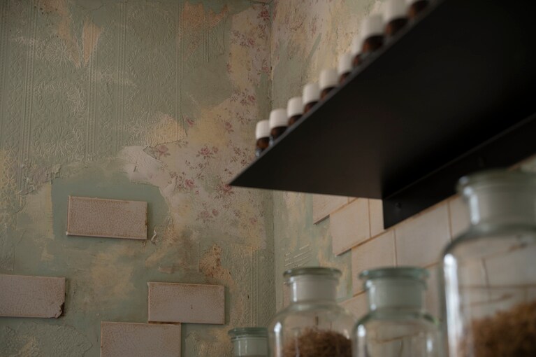 新緑に包まれながら香りと向き合う。移動する店舗ならではの「ル ラボ オン ウィールズ」を軽井沢で体験