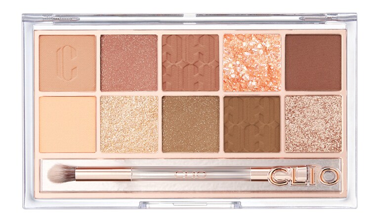 CLIO プロ アイ パレット 12　3,740円。