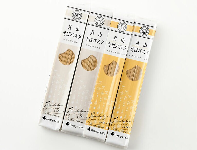 玉谷製麺所「月山そばパスタ」リングイネ、フェットチーネ 各200g 180円／山形県
