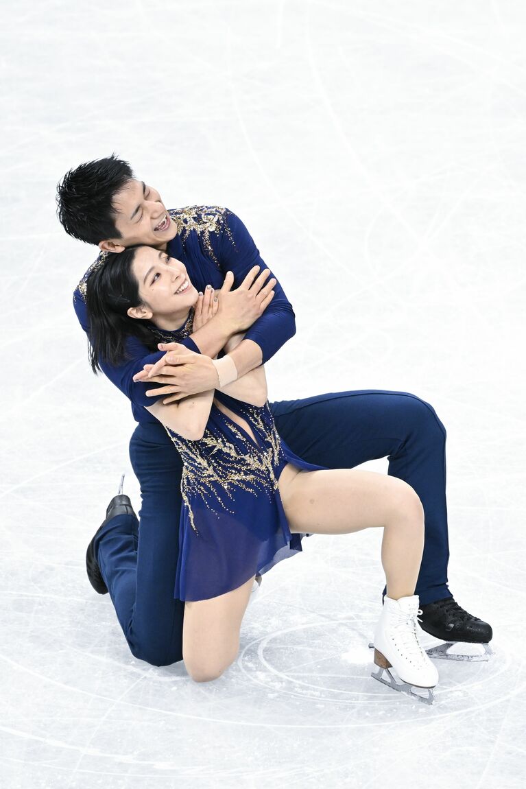 りくりゅう（三浦璃来、木原龍一）©文藝春秋