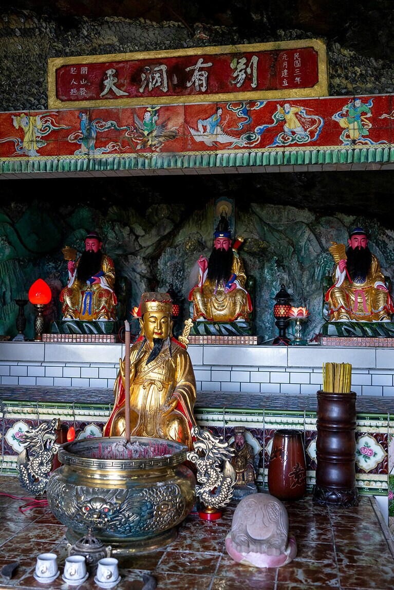 「純陽宮」に祀られている仙人・呂洞賓。