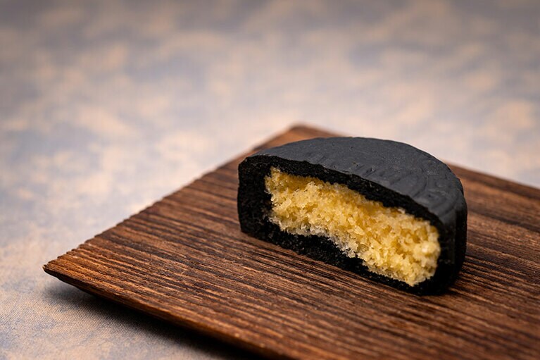 「可可亜椰蓉月餅（ココアやじょんげっぺい）」378円。