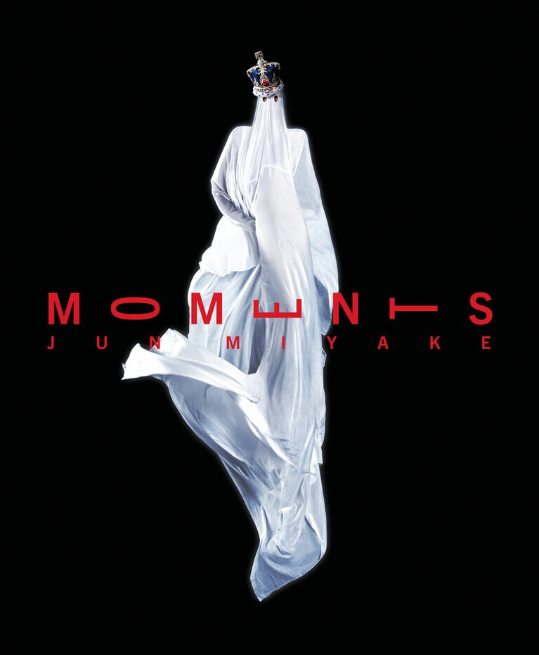 『MOMENTS / JUN MIYAKE 三宅純と48人の証言者たち』(コラクソー)