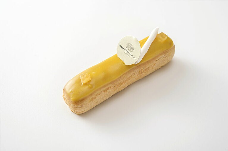 マルコリーニ エクレア レモン 物販 756円、カフェ 880円。※銀座本店、名古屋店で5月31日まで販売。