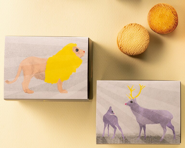 右から：キャラメルリッチバター 4個入り 918円、ダブルキャラメルムーン 4個入り 864円／キャラメルマンデー