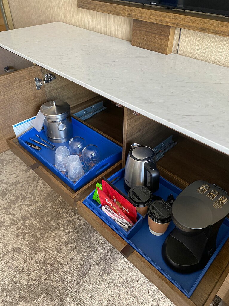 引き出しの中はこんな。我が家でも目指したいスタイル。