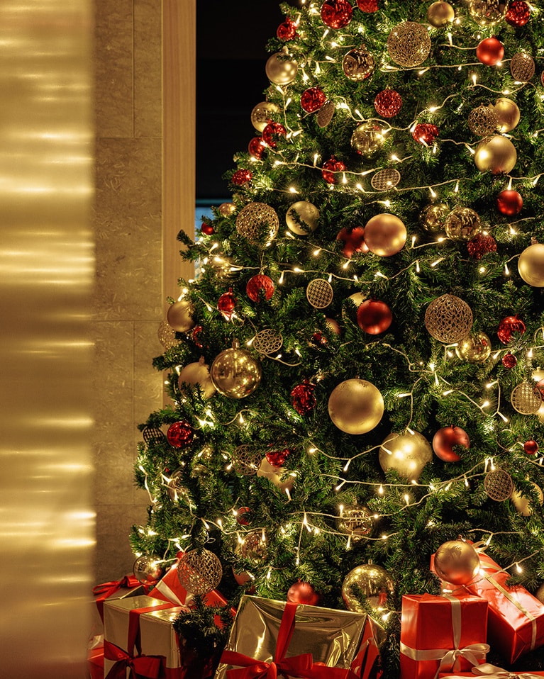 地下1階のクリスマスツリー。