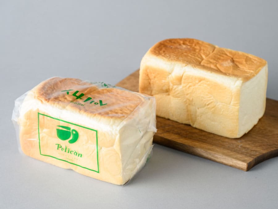 「パンのペリカン」の食パン（1斤）610円。