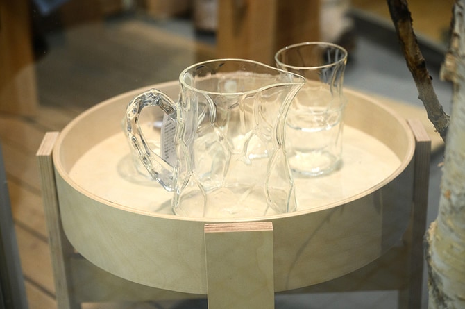 IKEA マリメッコ　バストゥア　サイドテーブル 新品】IKEA×マリメッコ BASTUA サイドテーブル 4ページ目)イケア