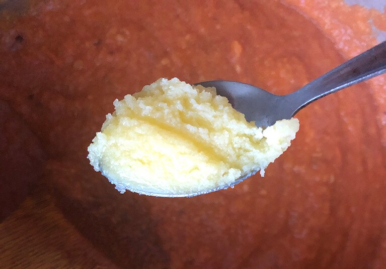 4人前にたったこれだけ、小さじ1杯で十分すぎる溢れる旨みが？　ぜひ体験してほしい。