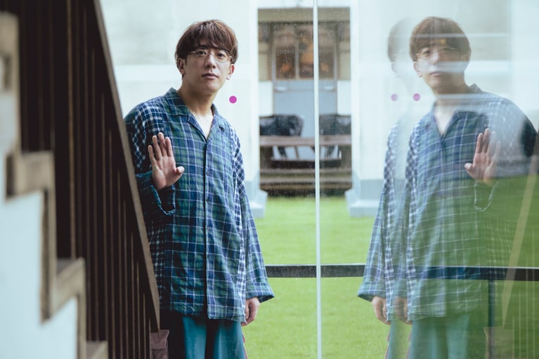 優しい人柄が怪談にもにじむ。