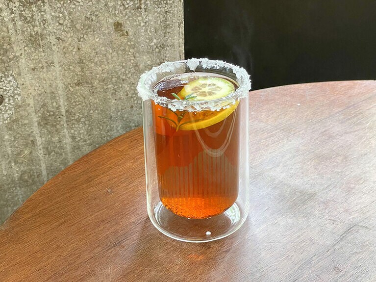 すっきりとしたデザインのグラス。