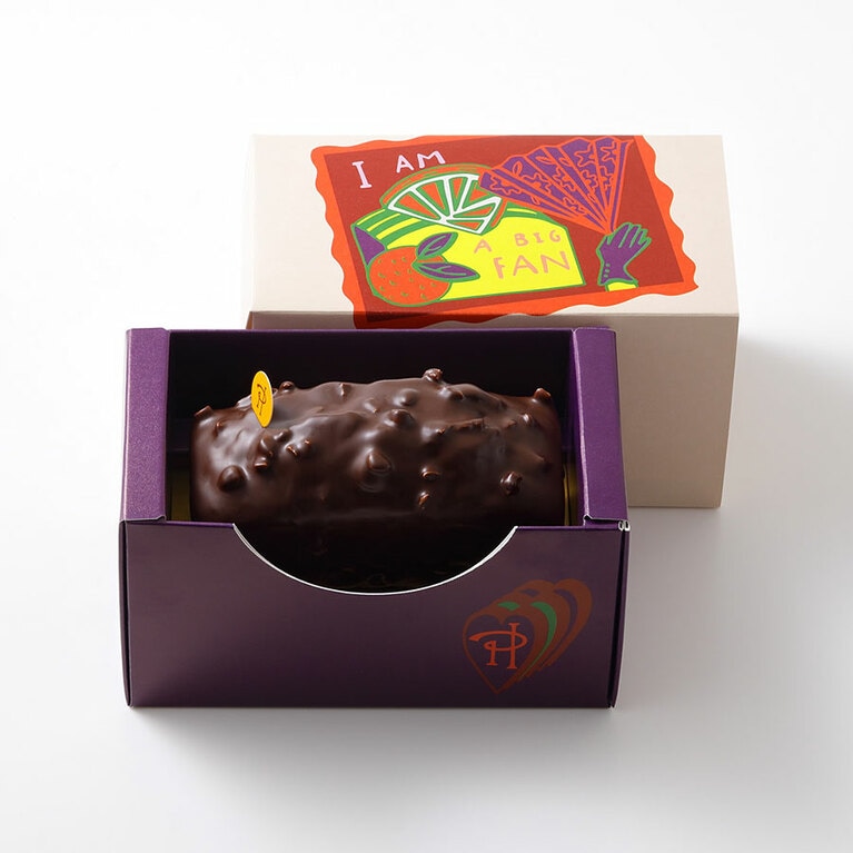 「ケーク プラリネ エ ショコラ」。