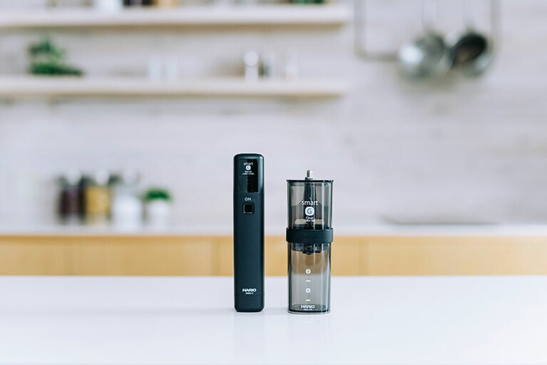 ハリオ「スマートG電動ハンディーコーヒーグラインダー」2019年10月末発売。