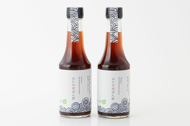 【徳島県】山仁の鯛ぽんず 各300ml 720円／山仁産業