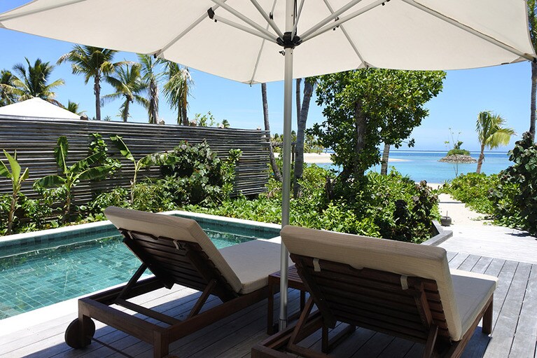 すぐにビーチへ出られる、ビーチフロント・プールヴィラ。