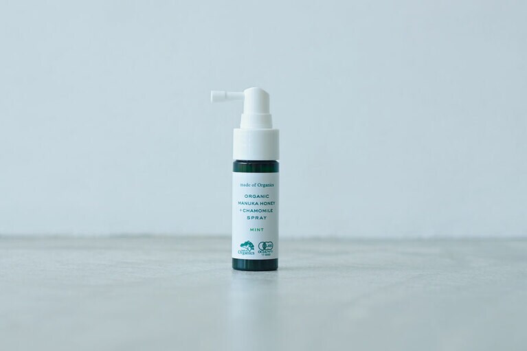 made of Organics メイド オブ オーガニクス マヌカハニー＋カモミールスプレー ミント 25mL 1,500円／たかくら新産業