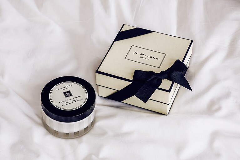 イングリッシュ ペアー＆フリージア ボディ クレーム 175mL 11,000円／ジョー マローン ロンドン