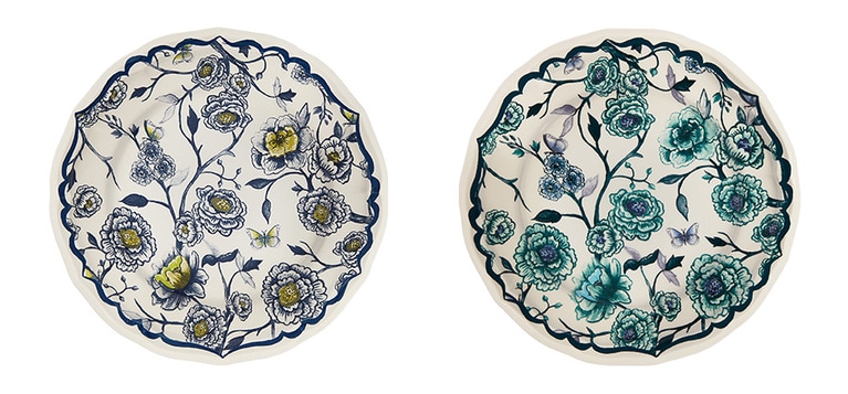 Dinner plate 27cm 左から、Blue、Green 全3種 各20,500円。