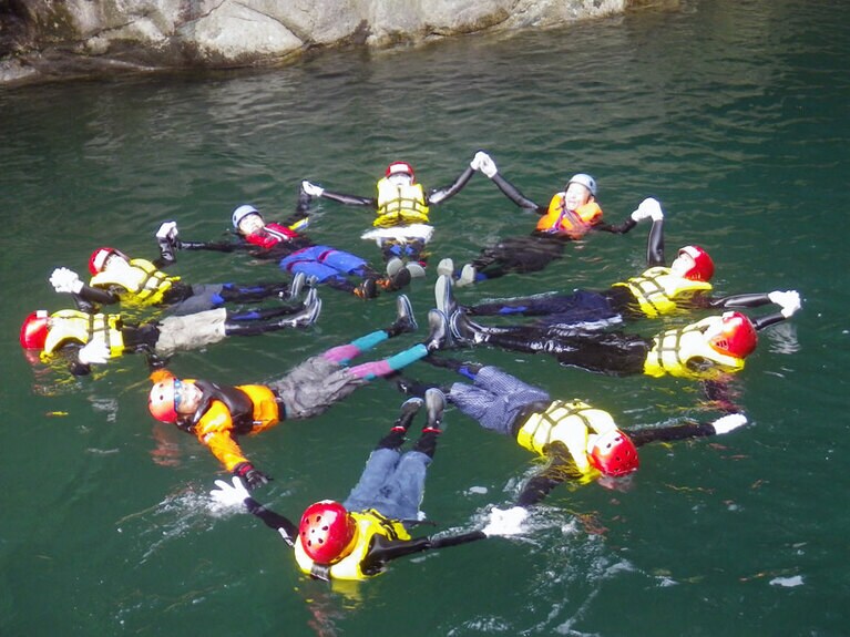 【鹿児島県】猿ヶ城渓谷のキャニオニング。