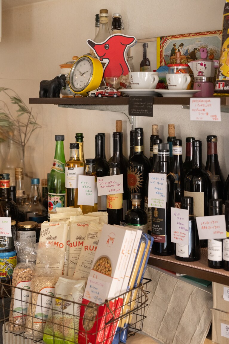 オリーブオイルはいつもここで購入。