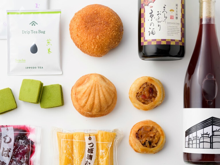 京都らしい老舗の新商品や限定品など魅力的なアイテムが満載。　初出：2024年9月17日