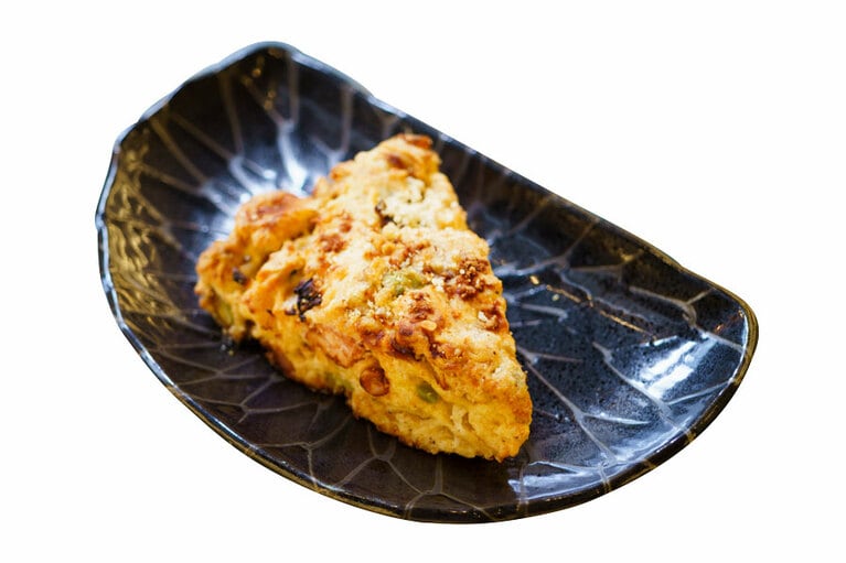 枝豆とベーコンのキッシュ350円。