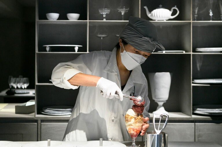 シェフパティシエールの岩柳麻子さん。