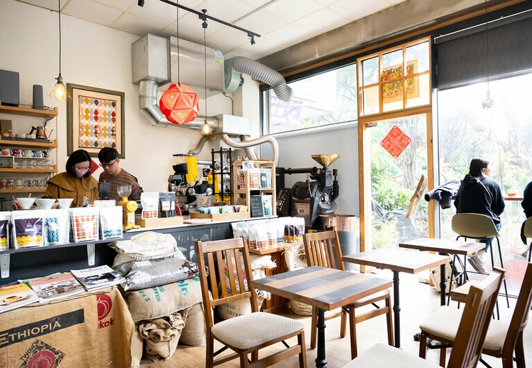 「丸花豆倉」店内の様子