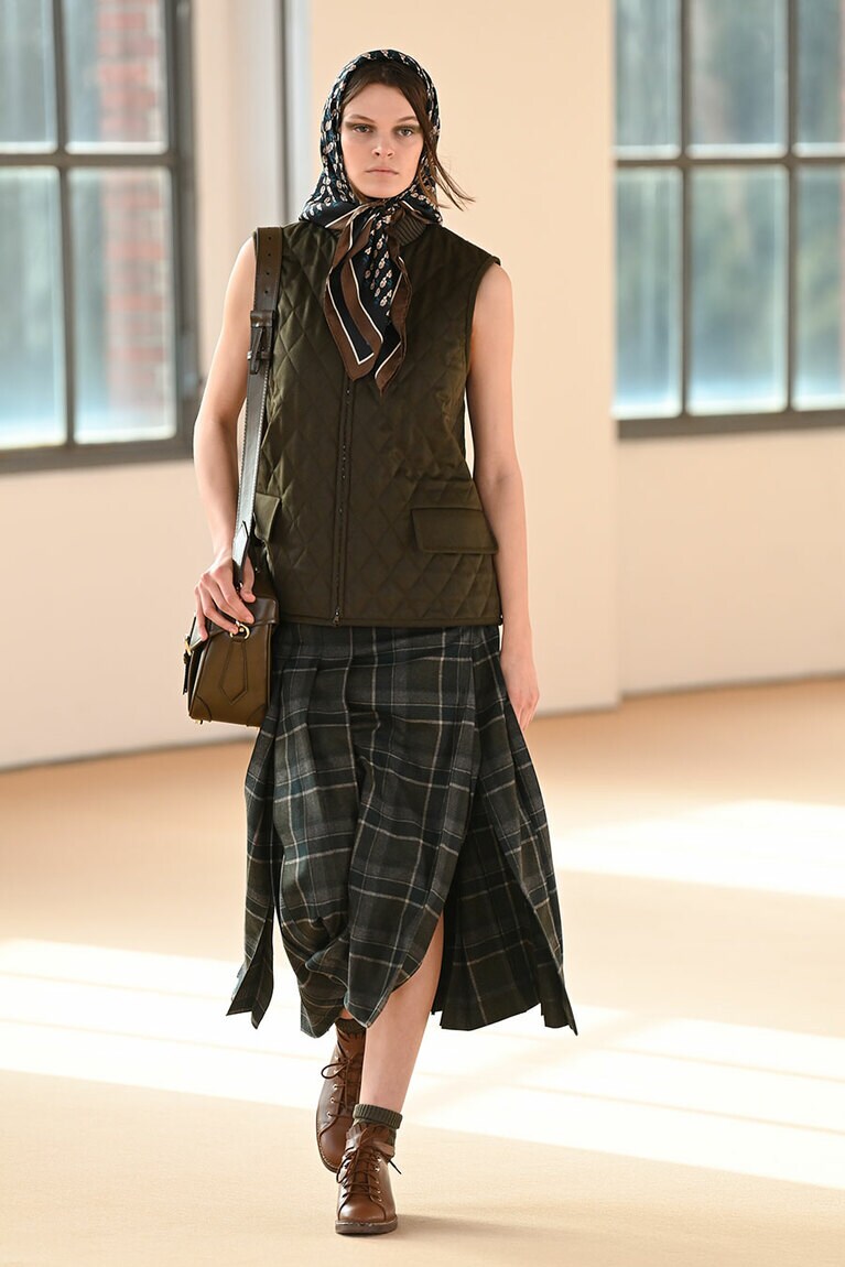 【マックスマーラ】2021 秋冬新作コレクション。