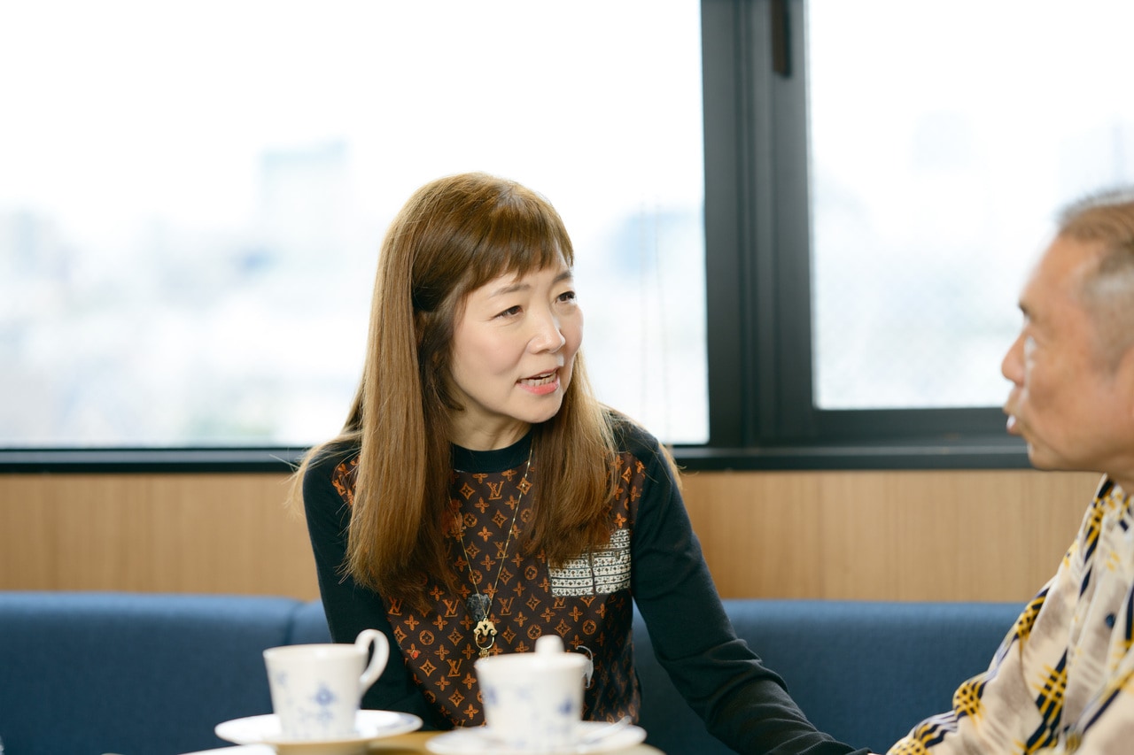 運命が変わった26歳の頃を語る渡辺さん。