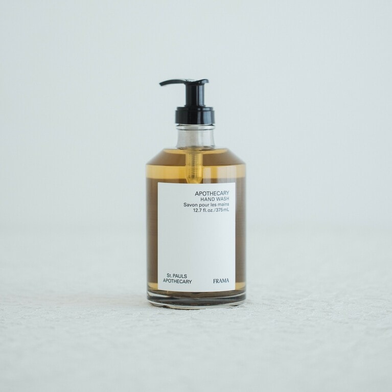 「Apothecary Hand Wash」375 ml 7,260円／FRAMA